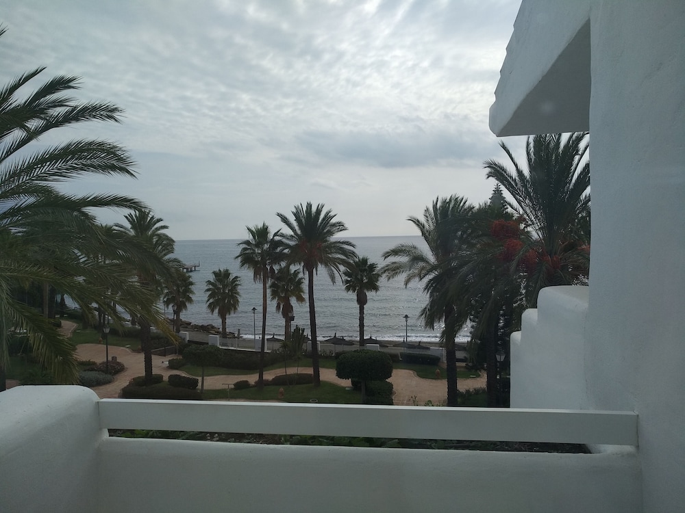 H10 Estepona Palace 8/50