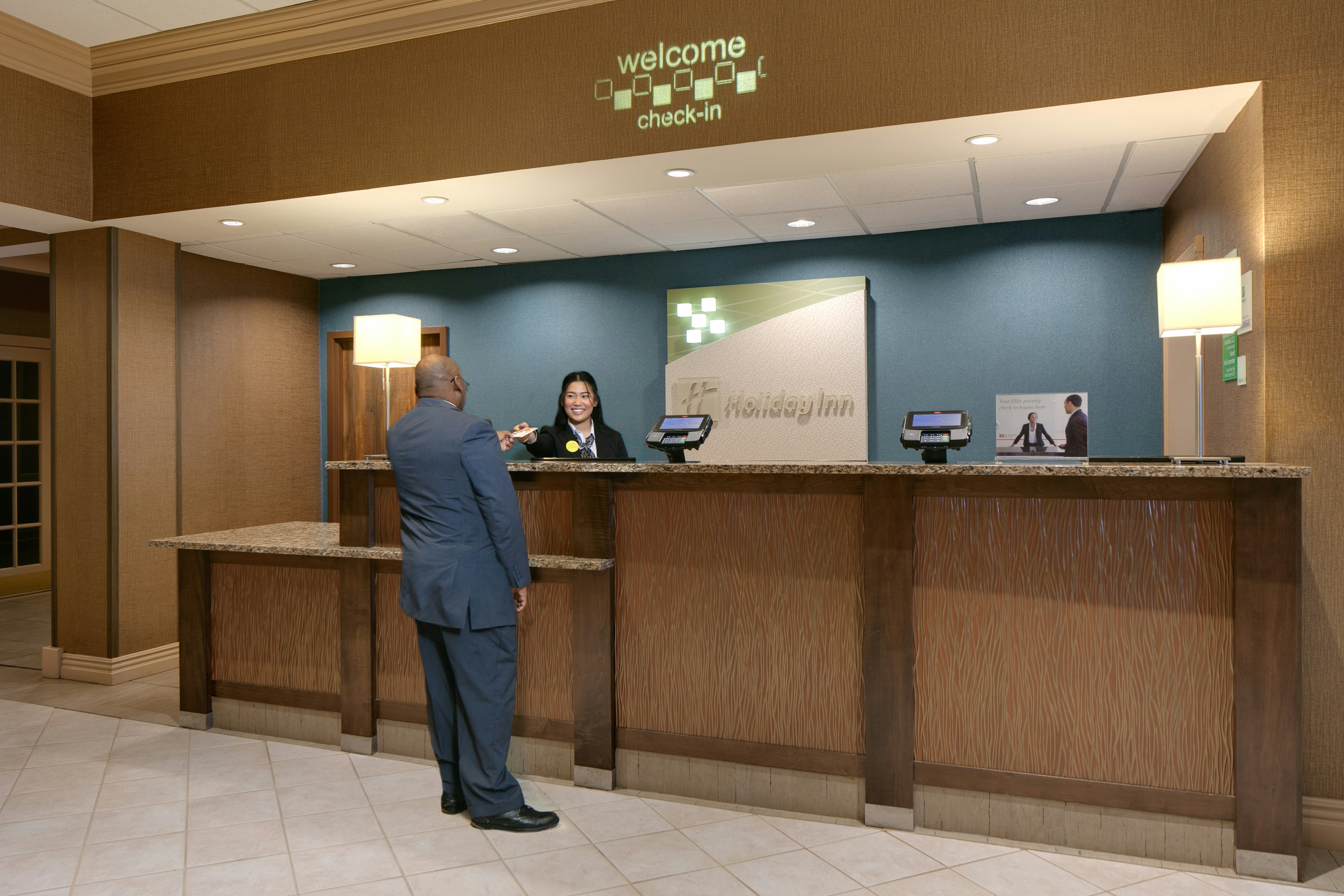 Holiday Inn Hotel And Suites Overland Park West 14/78