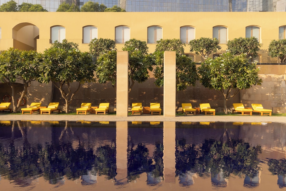 Trident Hotel Gurgaon 61/64