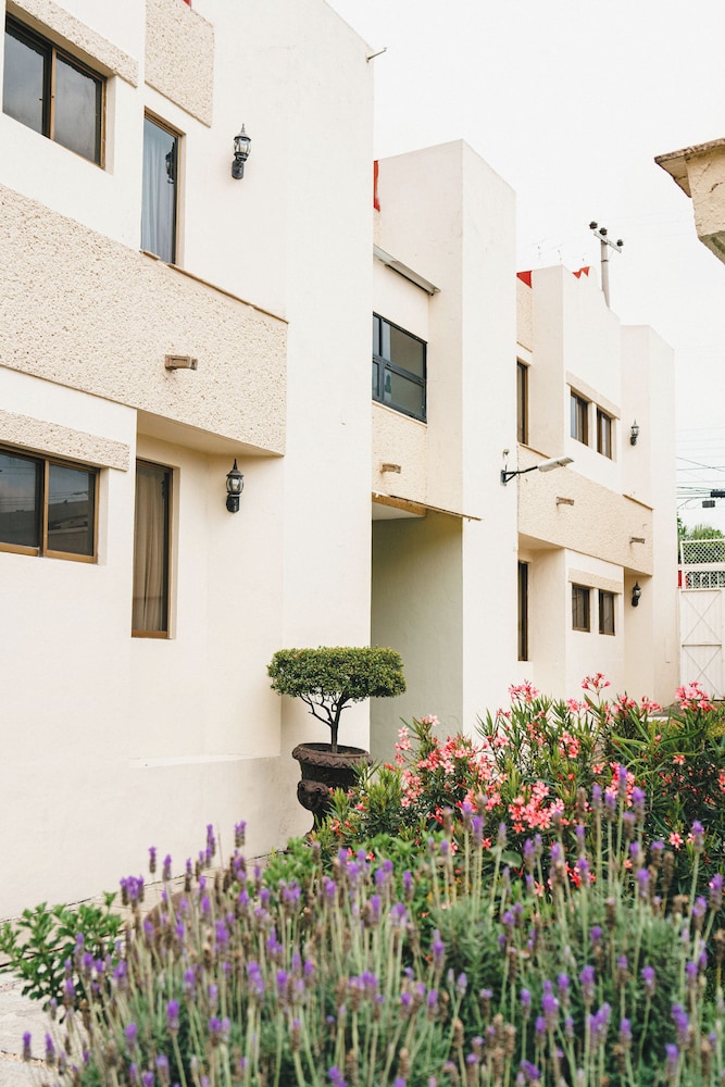 Hotel Posada Virreyes 68/71