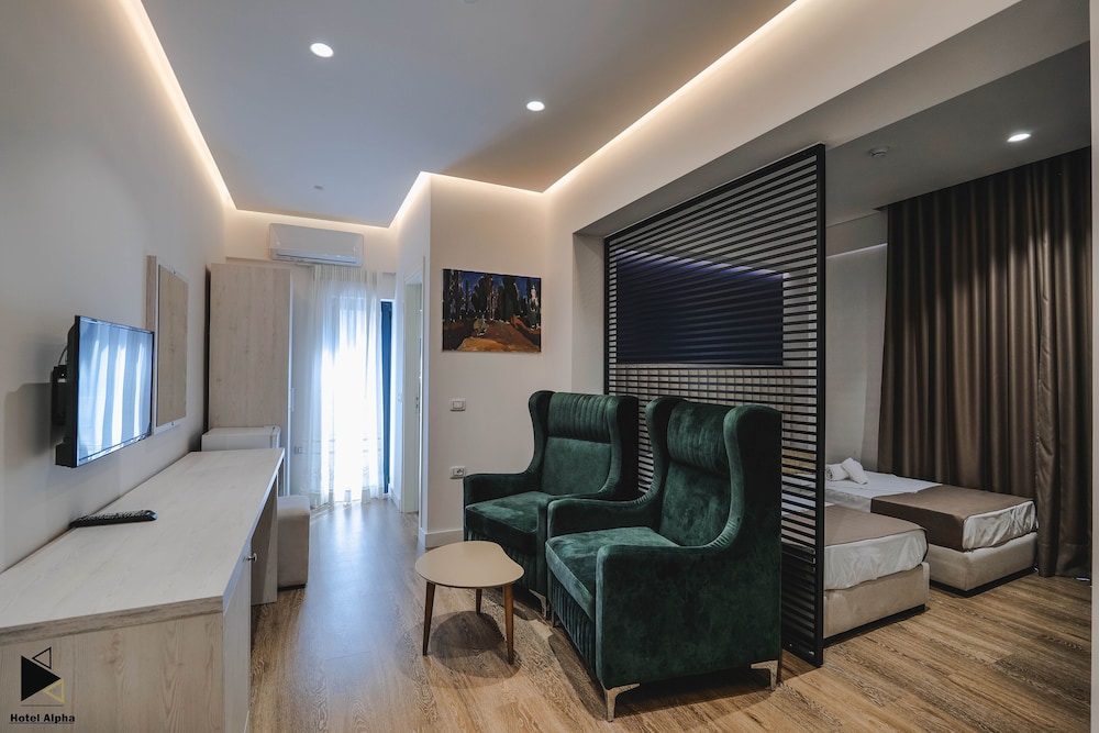 Hotel Alpha 27/50