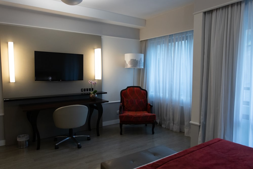 Blue Tree Premium Paulista 35/37