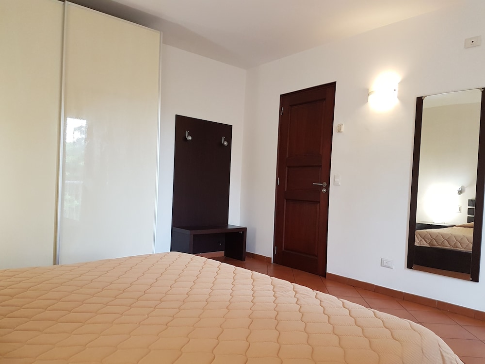 RDG Hotel 12/60