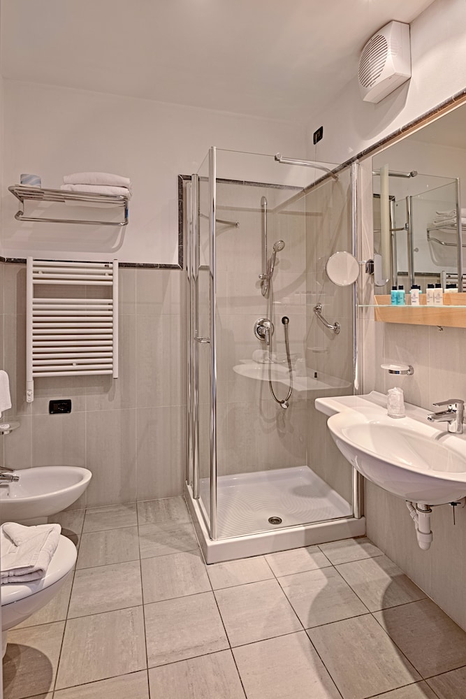 Aregai Marina Hotel Residence 14/67