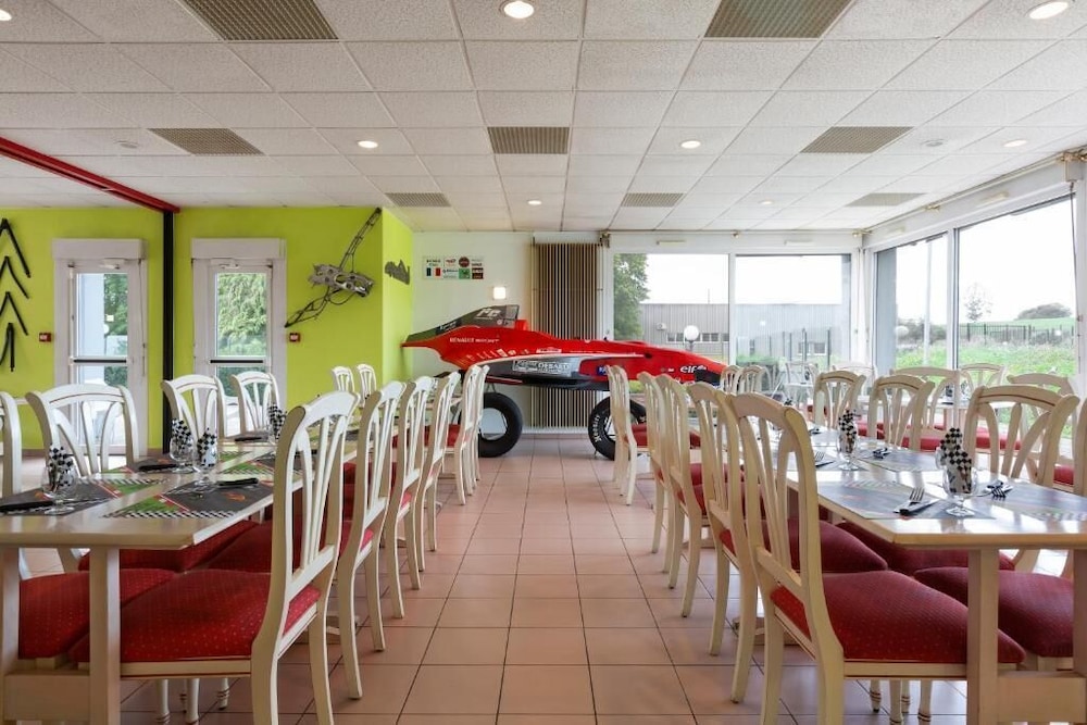 Enzo Hotels Bulgneville by Kyriad Direct 35/55