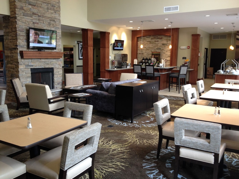 Staybridge Suites Schererville 34/55