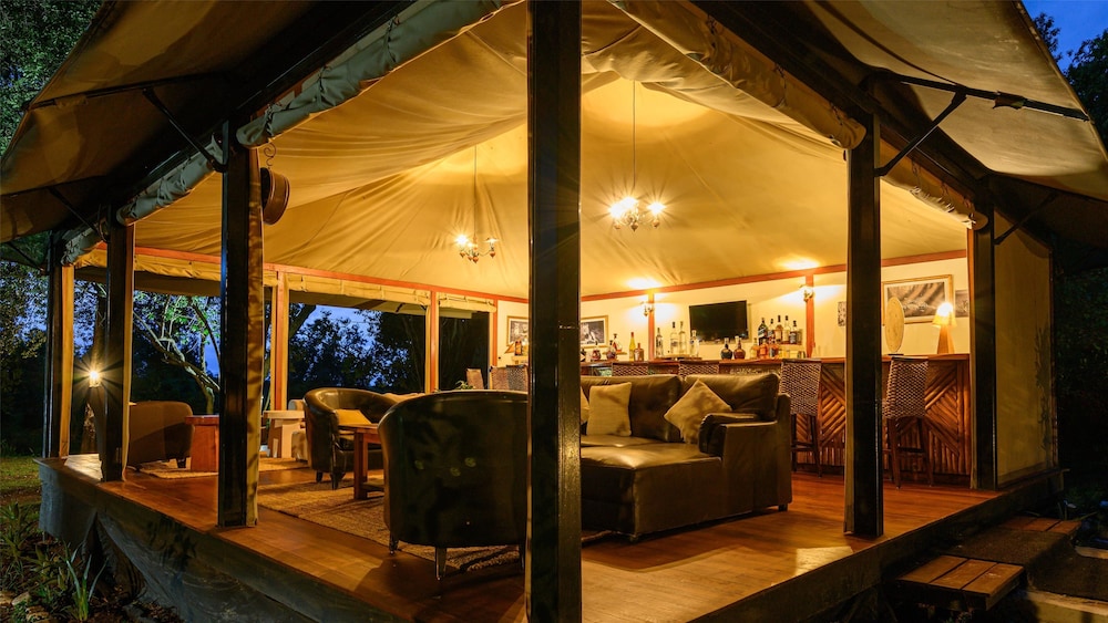 OLARE MARA KEMPINSKI MASAI MARA 24/50