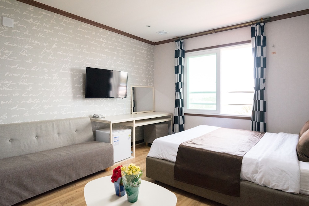 SEONGSAN AQUA BEACH HOTEL 18/42