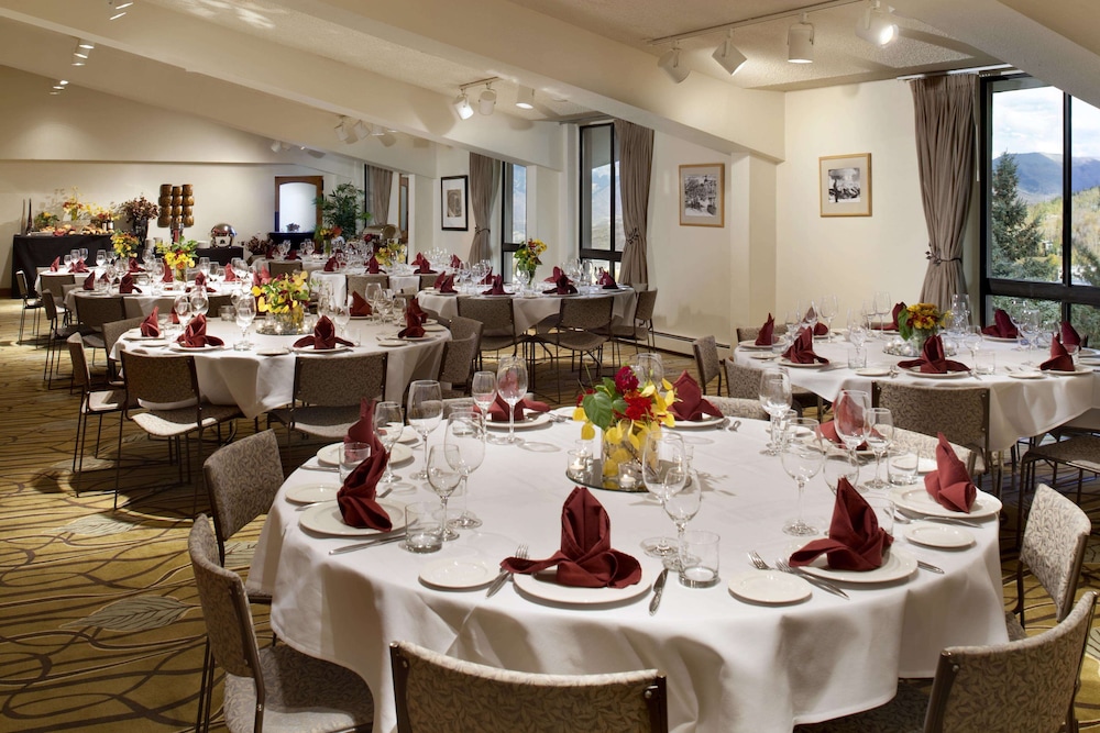 The Stonebridge Inn A Destination Hotel 31/45
