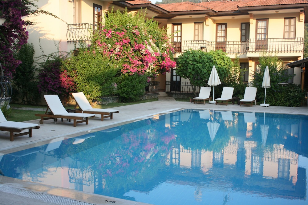 Gorkem Apart Otel 33/37