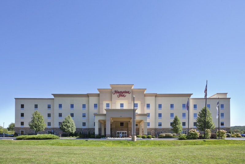 Hampton Inn Matamoras - Milford 2/49