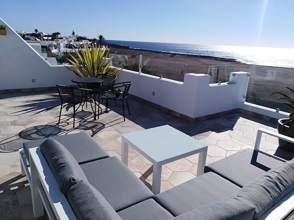 La Concha Boutique Apartments - Adults Only 7/30