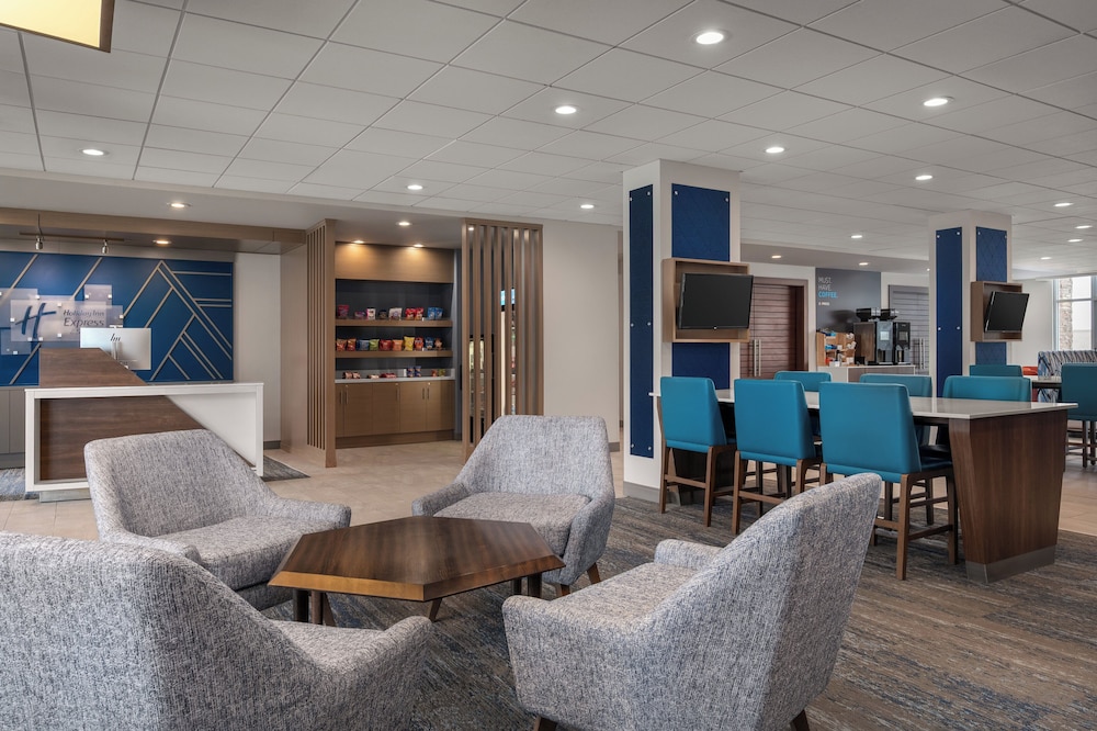 Holiday Inn Express & Suites Muncie Northwest by IHG، مونسي 31/50