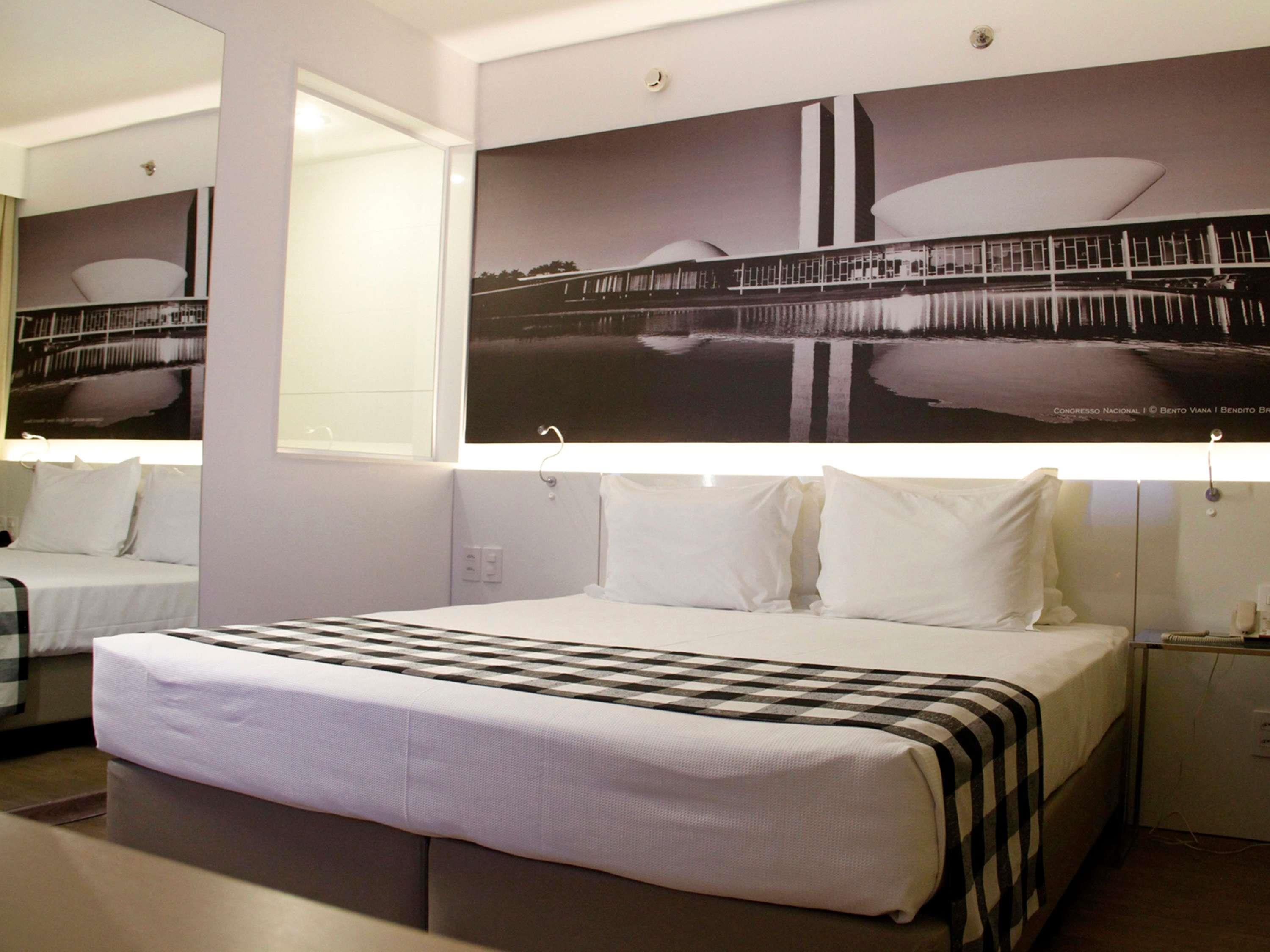 SUITE, DOUBLE BED, SOFA