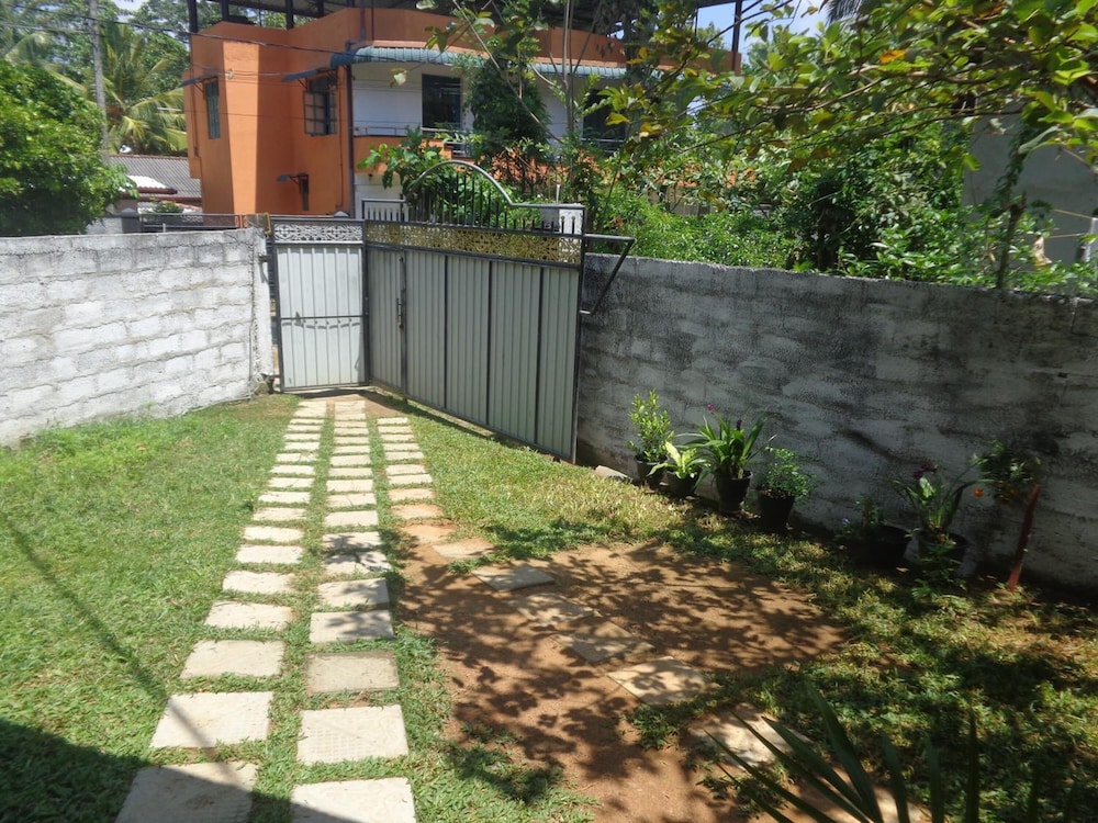 Homestay 24 24/32