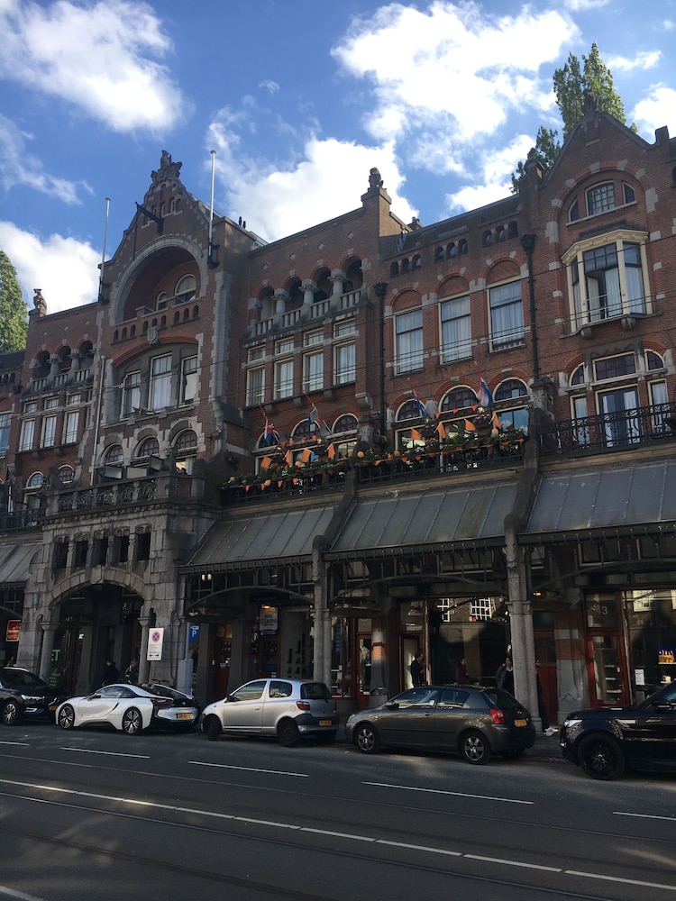 Hotel Clemens 5/56