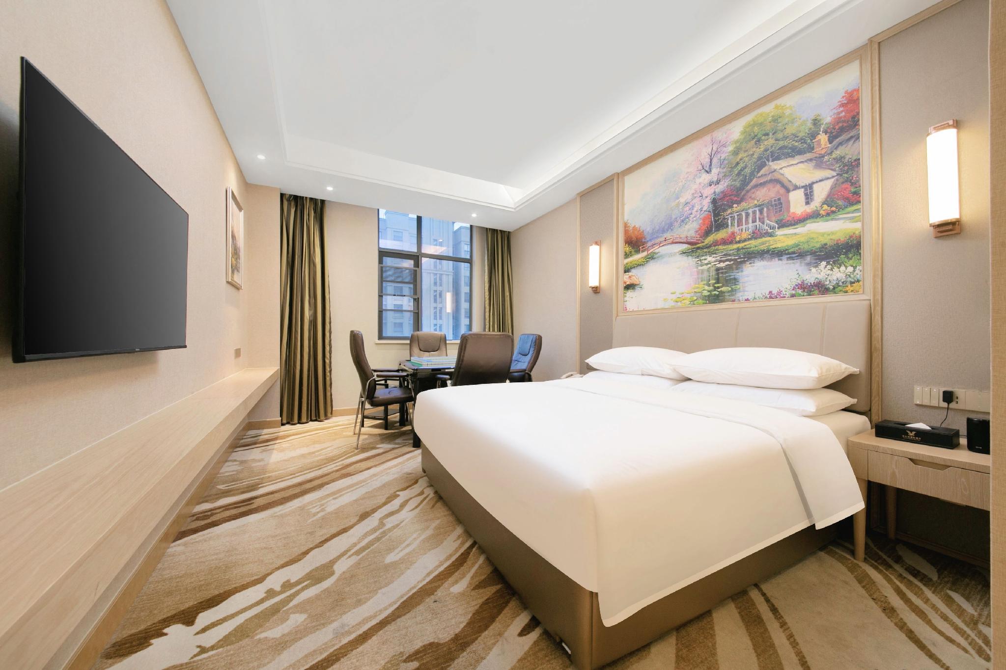 Vienna International Hotel (Wuhan Miaoshan Institute of Technology) 20/40