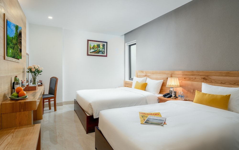 Sunny Ocean Hotel & Apartment 14/71
