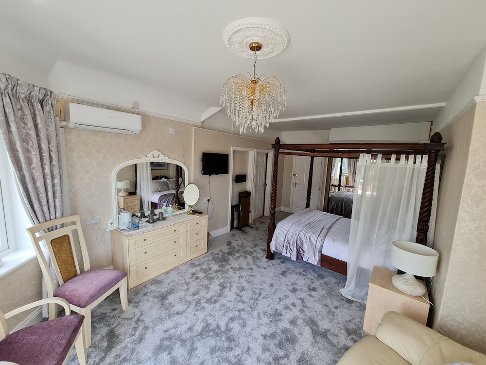 OYO Lavender House Hotel 8/53