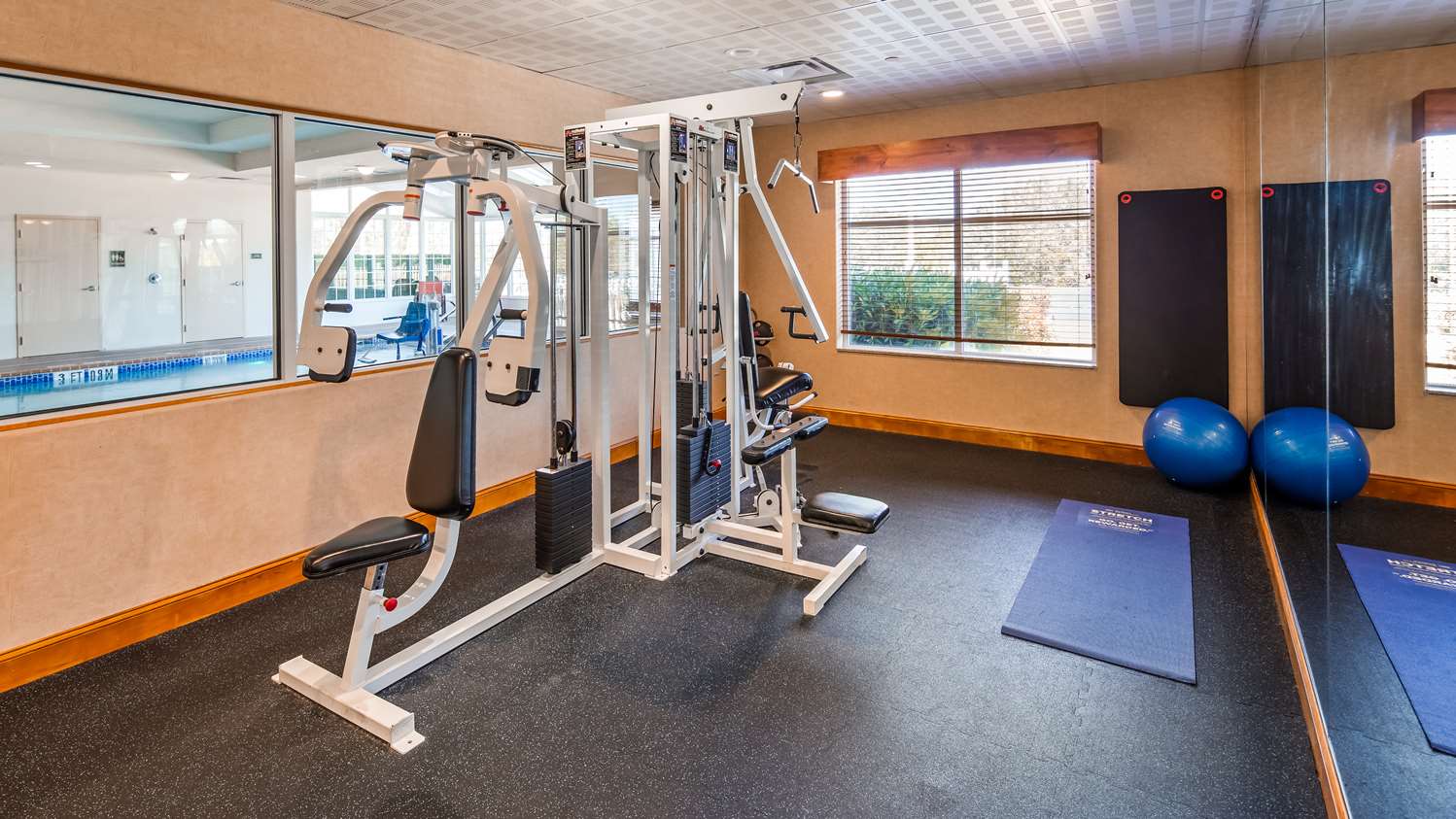 Best Western Plus Rose City Conference Center Inn 12/22