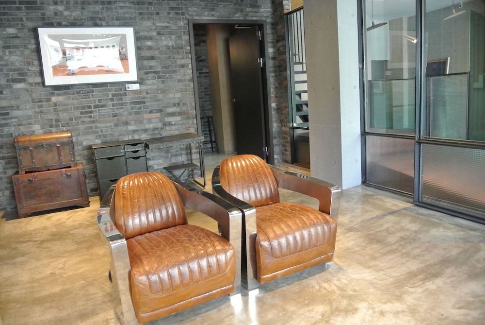 PAPOA HOTEL 40/50