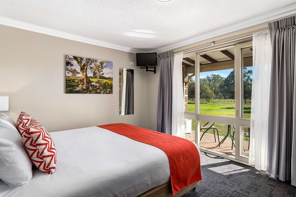 Quality Inn Carriage House 15/44