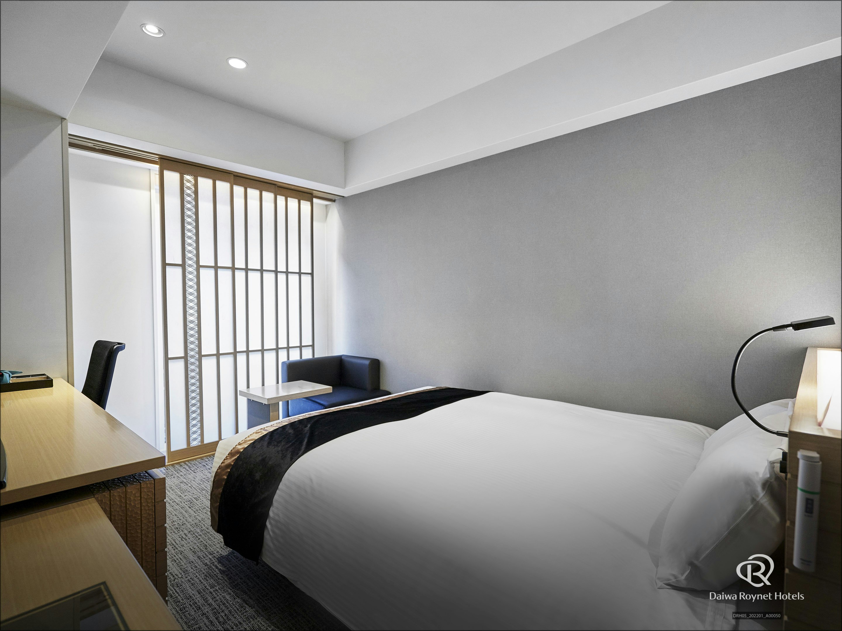 Superior, Double Bed, City View