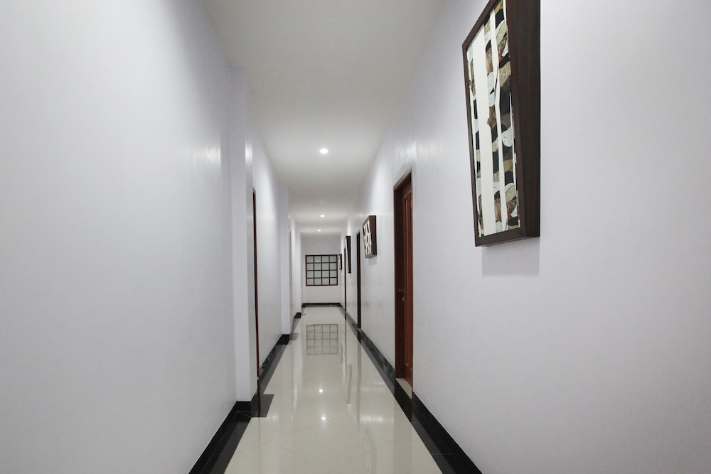 Green Tropical Village Hotel Resort 40/61