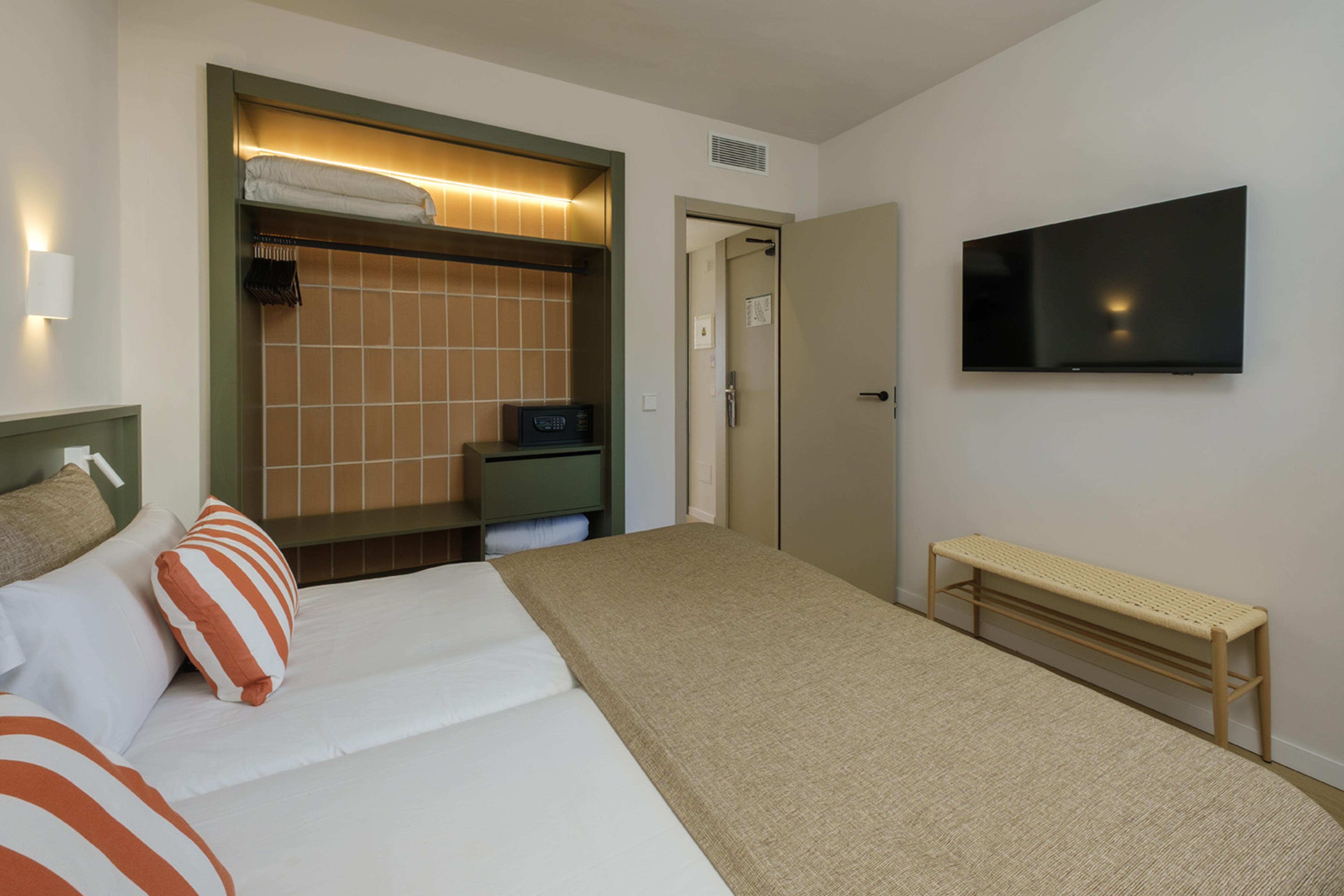 Suite, Sea View, Balcony or Terrace