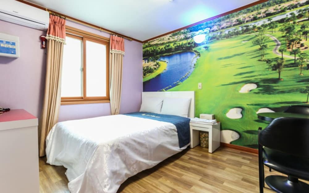 Jeongdongjin Motel 12/25