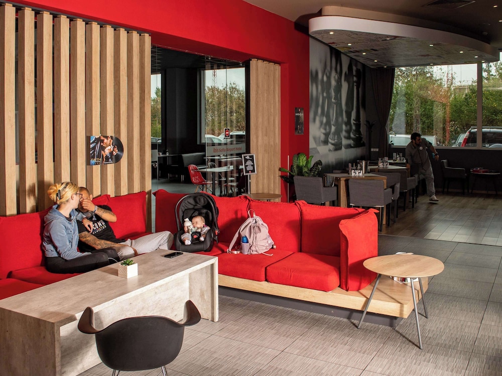 Ibis Sofia Airport Hotel 36/60