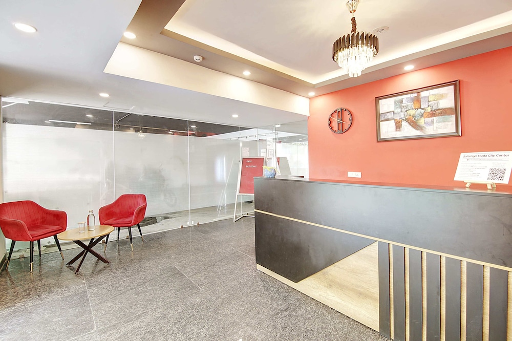 Saltstayz Hotel Huda City Center 6/49