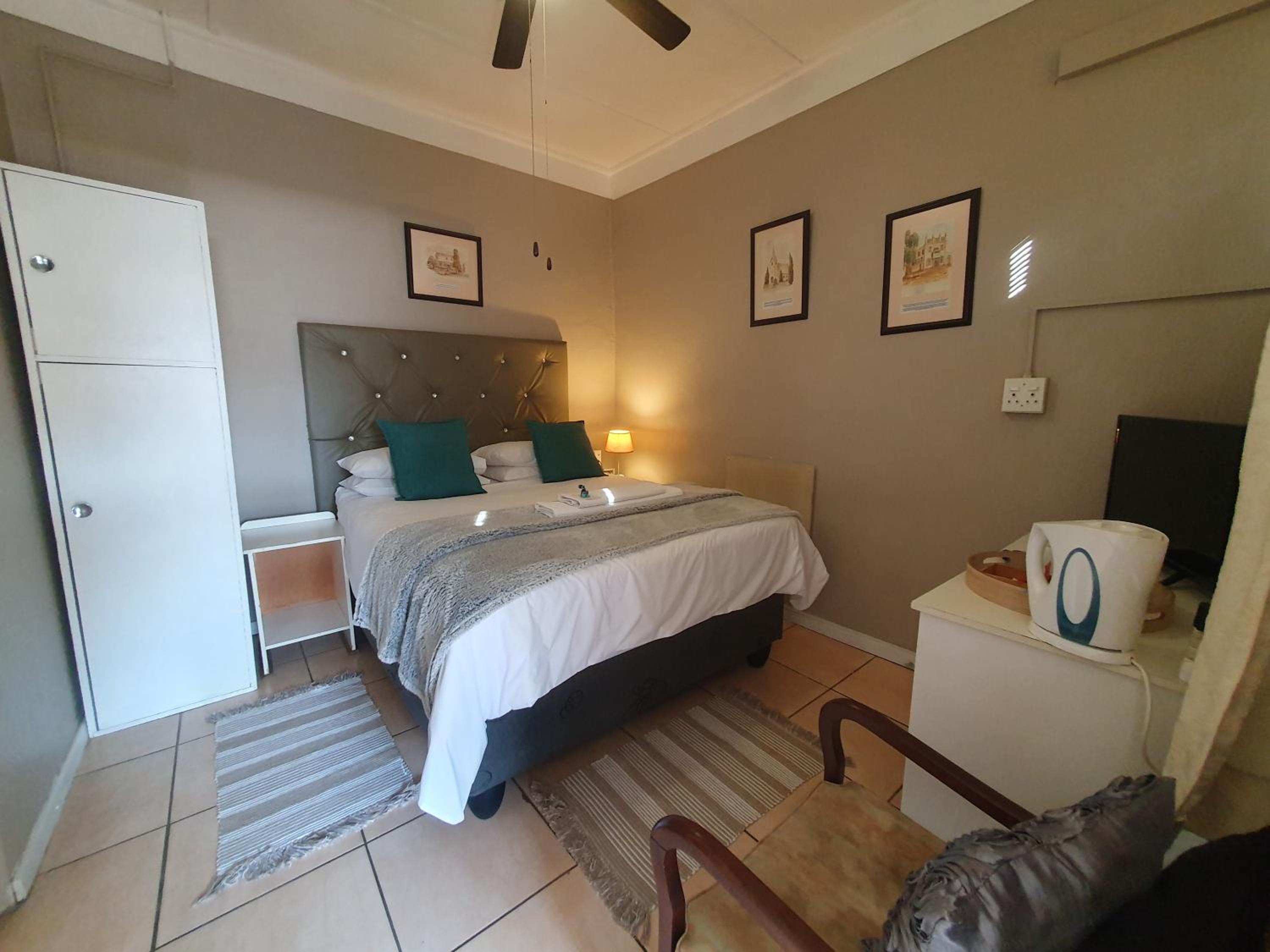 Lavender Lane Bed and Breakfast 9/23