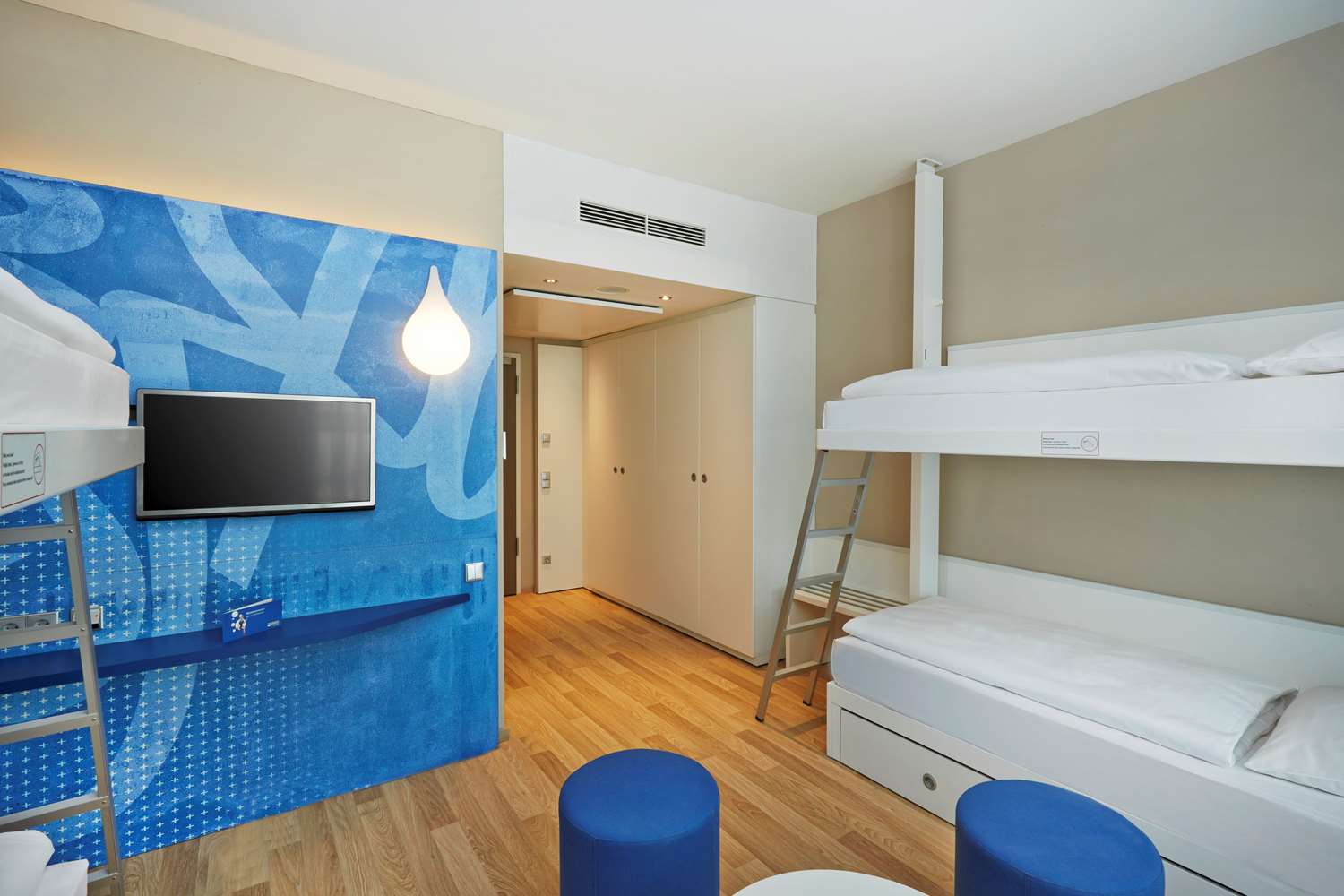 H2 Hotel Munchen Messe 5/15