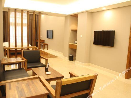 Huicheng Siji Hotel 25/32