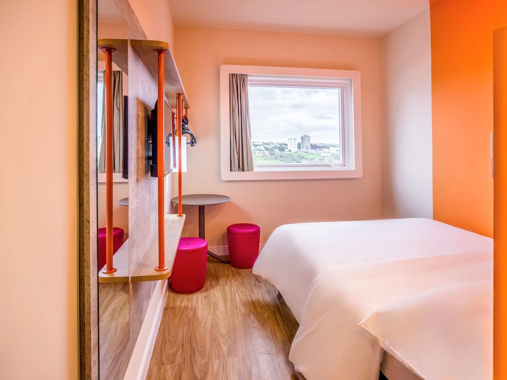 ibis budget Uberlandia 35/67