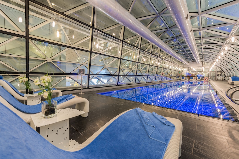Oryx Airport Hotel in DOHA