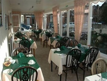 The Silverdale 6/8