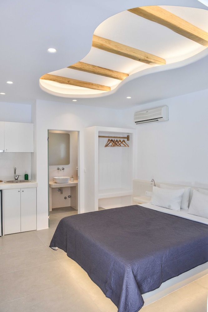 Dedalos Studios Naxos 16/50