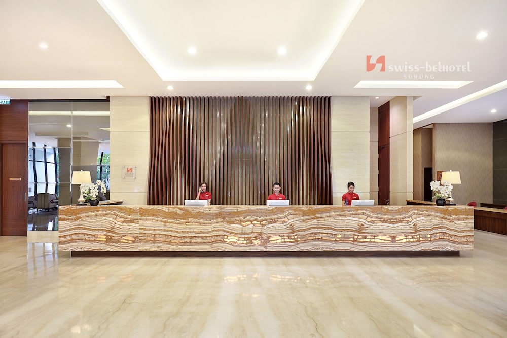 Swiss-Belhotel Sorong 5/36