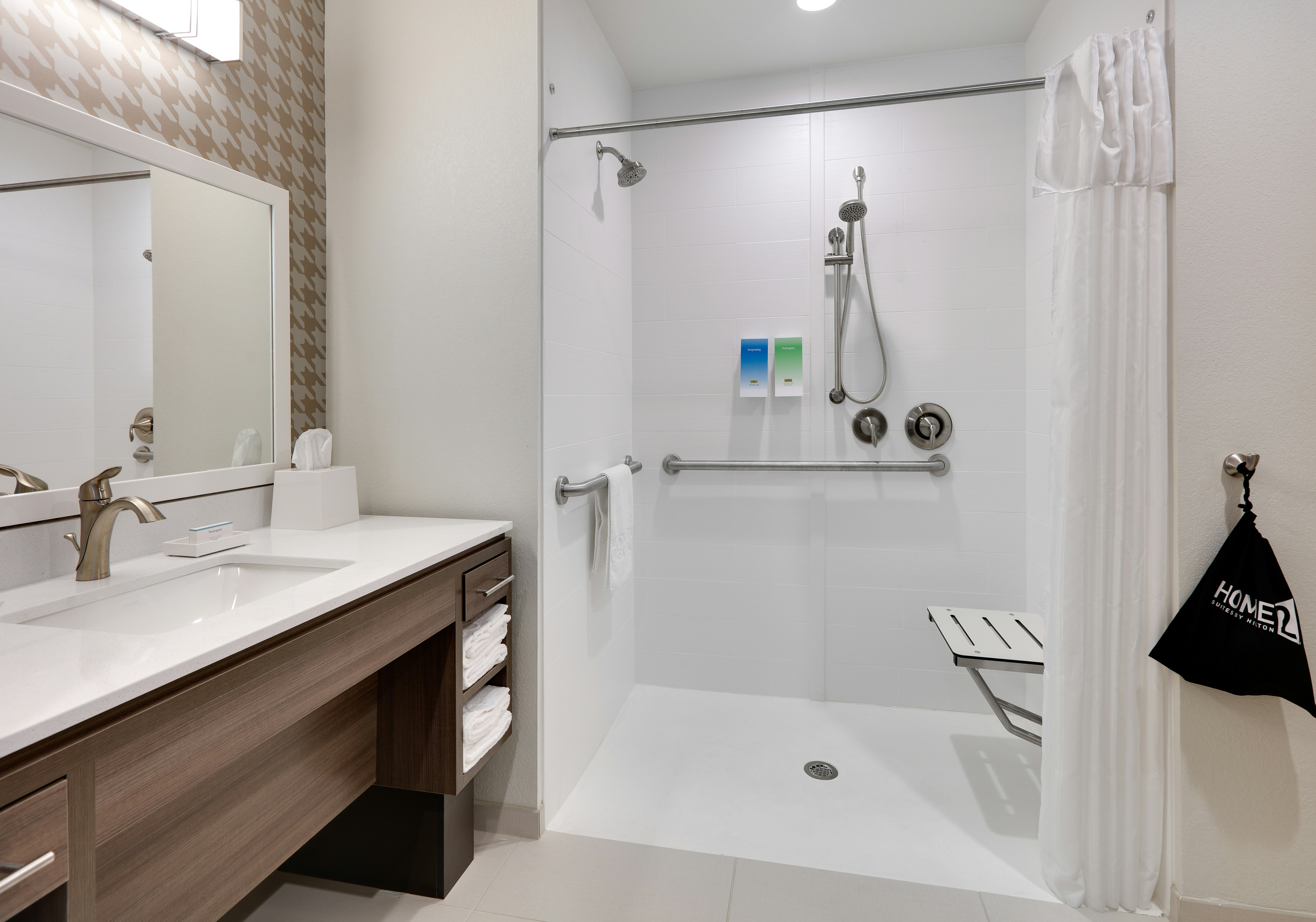 استوديو بسريرين كوين لذوي الإعاقة، Home2 Suites By Hilton Yakima Airport 2/2