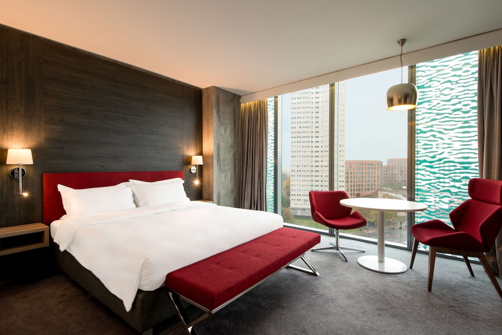 Radisson Blu Birmingham 17/45