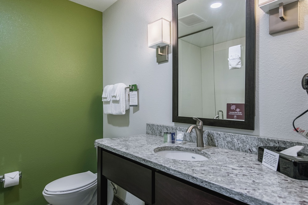 Sleep Inn & Suites Galion OH 12/36