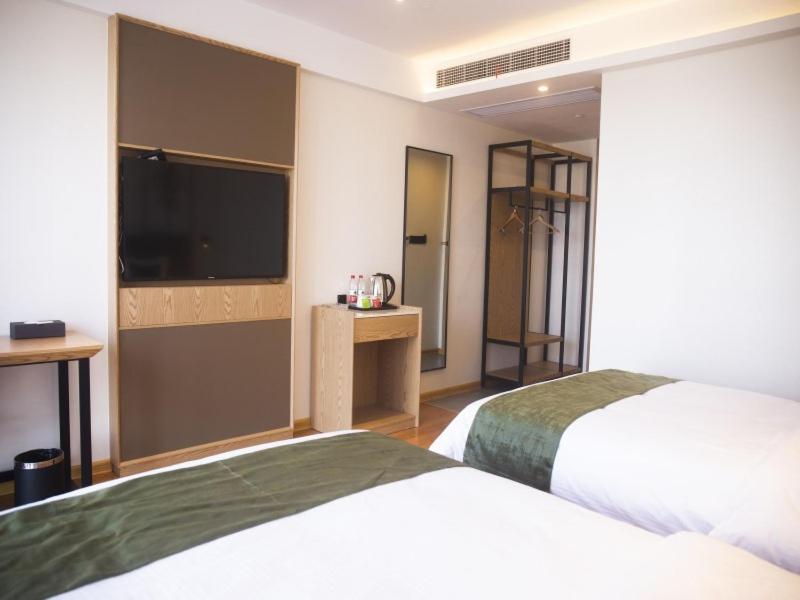 Greentree Inn Express Jiangsu Suqian Shuyang County Bus Station 34/58
