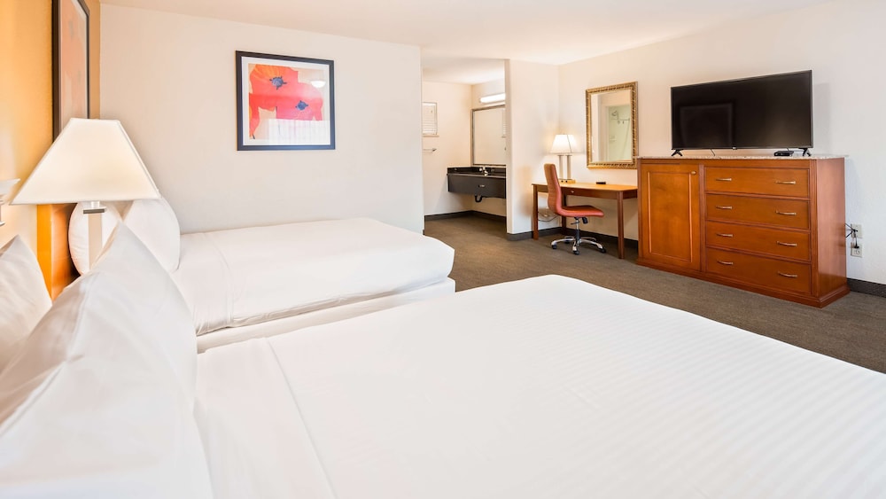 Best Western Golden Key 16/27