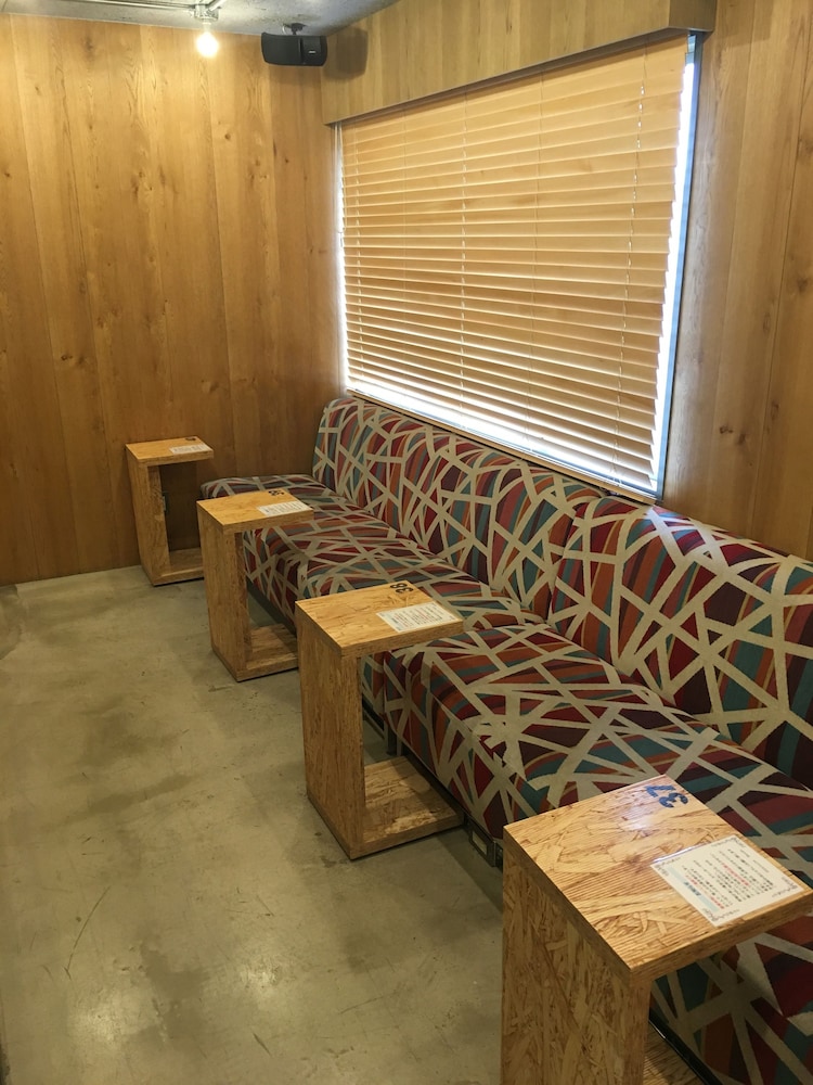 Booth Net Cafe & Capsule 21/30