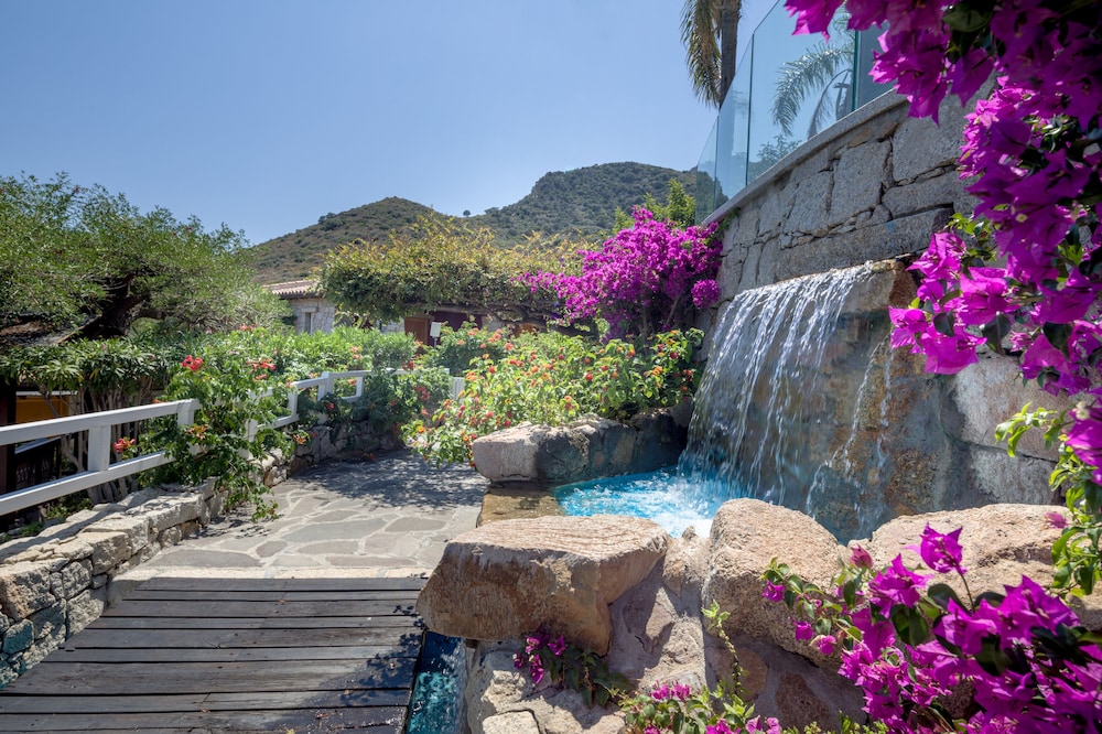 Cruccuris Resort - Adults Only 65/72
