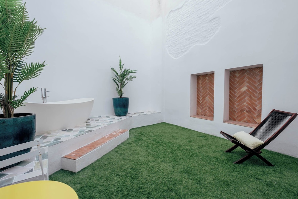 Hotel Cetina Sevilla 62/69