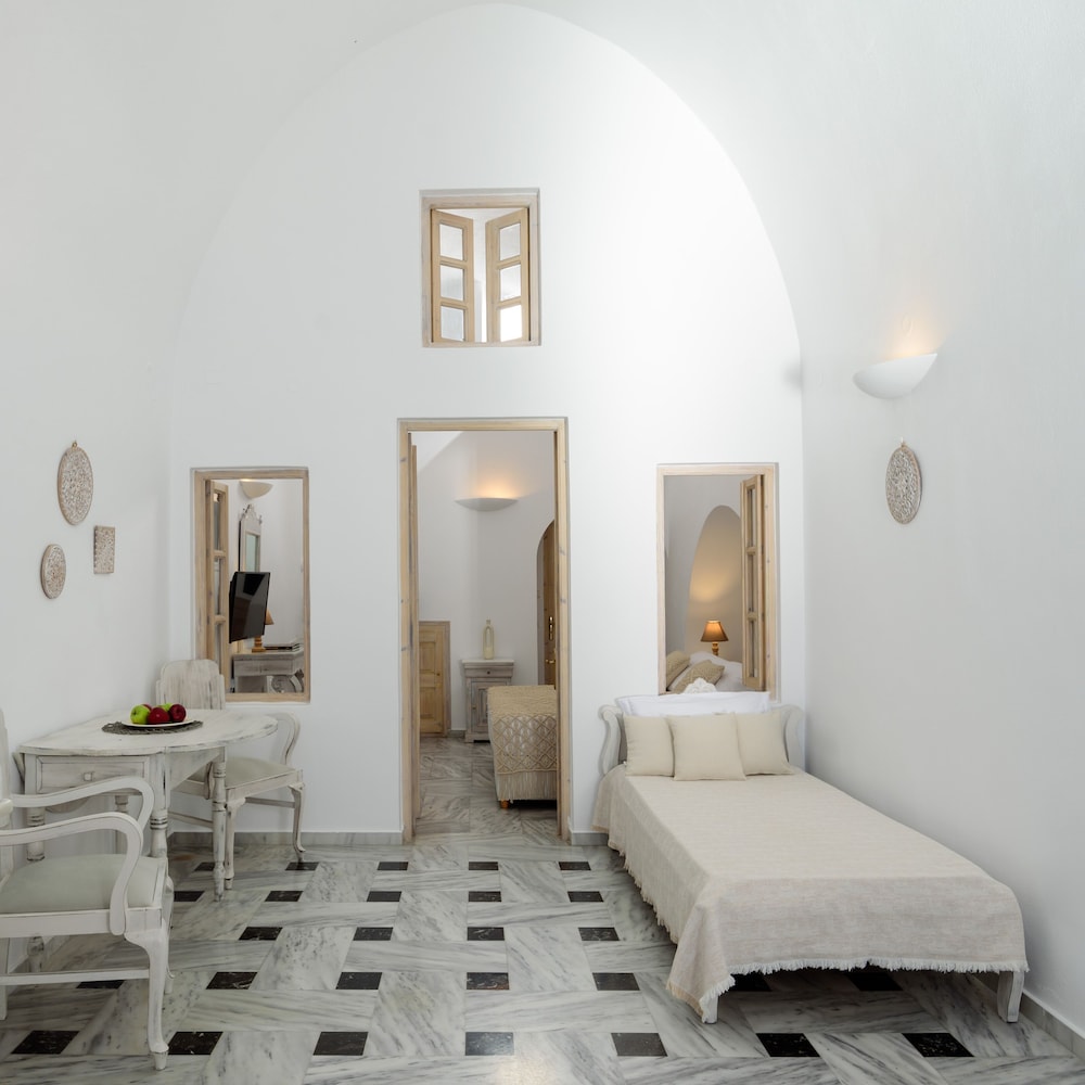 Kallisto Hotel 23/39
