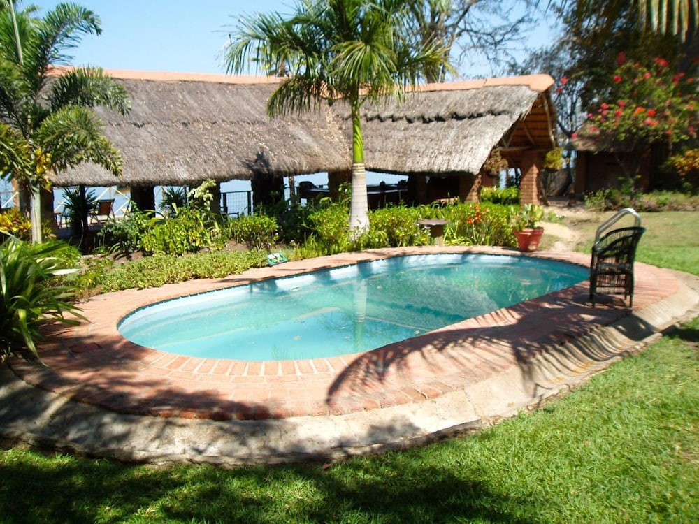Nkhudzi Lodge 46/50